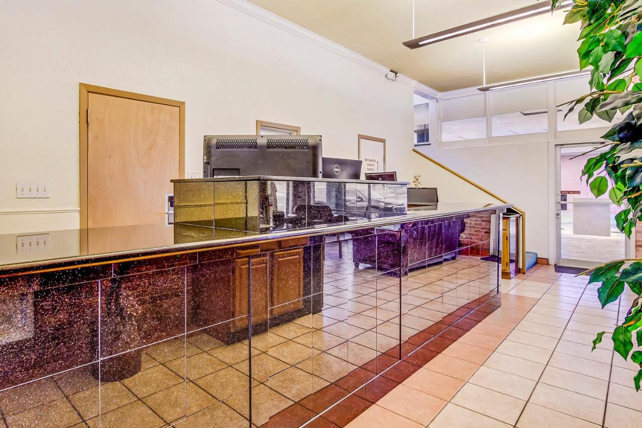 Americas Best Value Inn San Antonio Airport South Zewnętrze zdjęcie